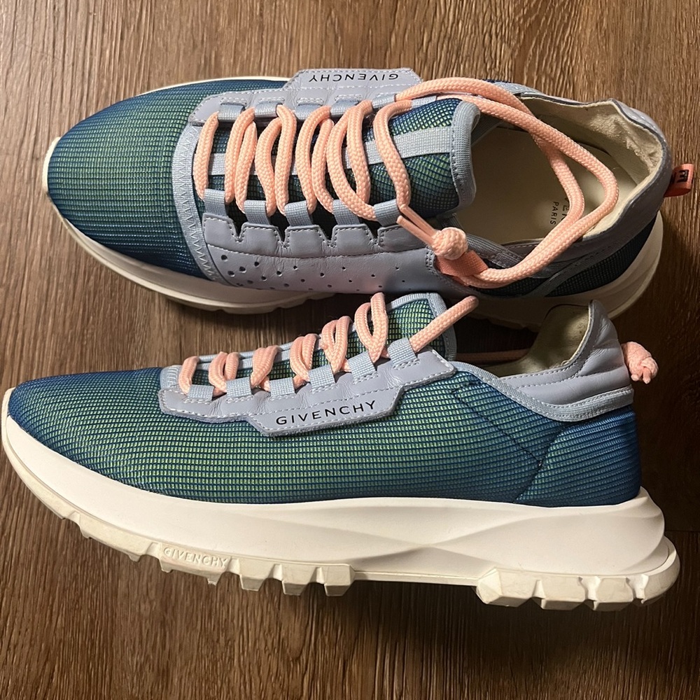 COPY - Givenchy Spectre Mesh Sneakers Latvia Size 39